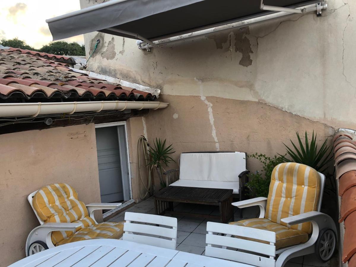 Terrasse Tropezienne Centre Nîmes Kültér fotó