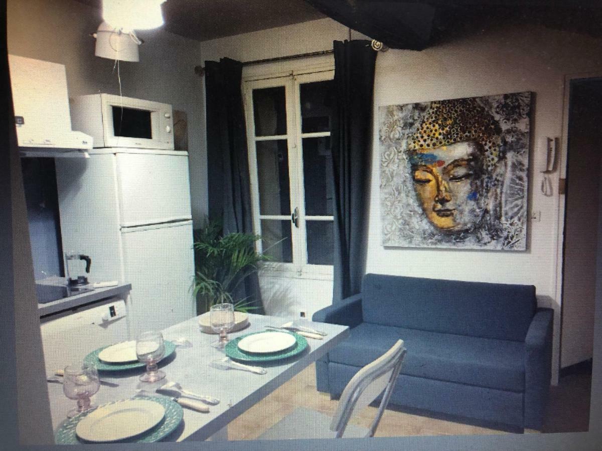 Terrasse Tropezienne Centre Nîmes Kültér fotó